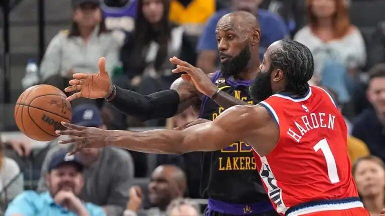 世界杯直播下载-快船没让湖人逆转，哈登：没我这家得散