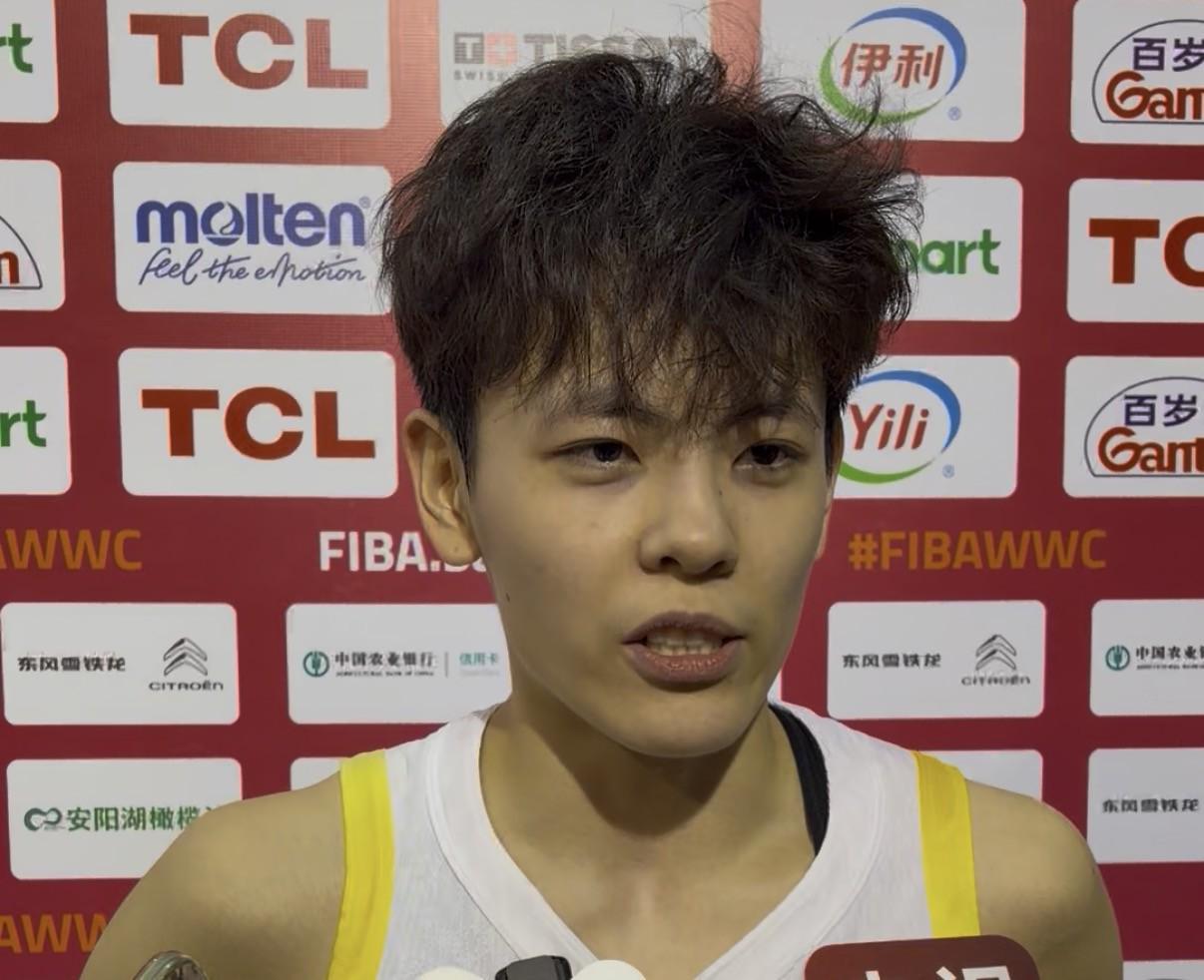 世界杯直播下载-杨舒予：球队有很多问题但也有些亮点；担任队长肩负着责任